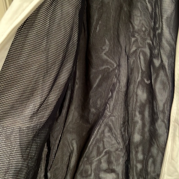 Vintage Tommy Hilfiger extra-large lined windbreaker white. - Picture 4 of 5